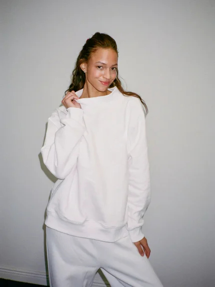 Sweat-shirt à capuche pour fem - Winter Clothing Brands avis et prix